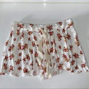 Free People “One of the Girls Printed Shortie”